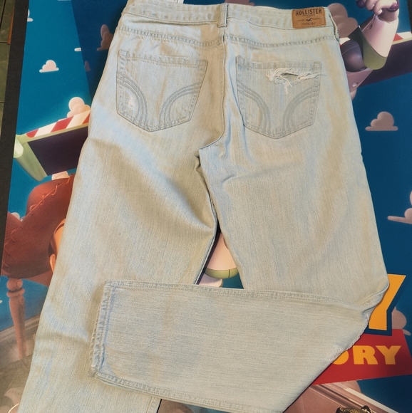 Hollister women's ripped jeans color us size 28 in good condition - Picture 4 of 7